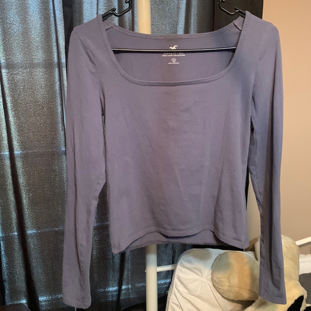 Hollister square neck long sleeve!